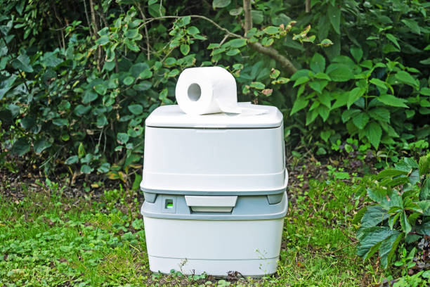 Best Porta potty rental near me  in Chamberlain, SD