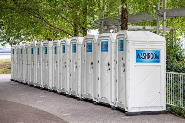 Best Wedding porta potty rental  in Chamberlain, SD