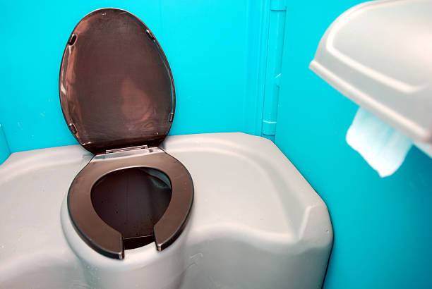 Best Portable toilet rental cost  in Chamberlain, SD