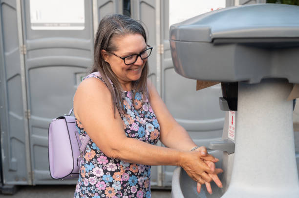 Best Porta potty rental near me  in Chamberlain, SD